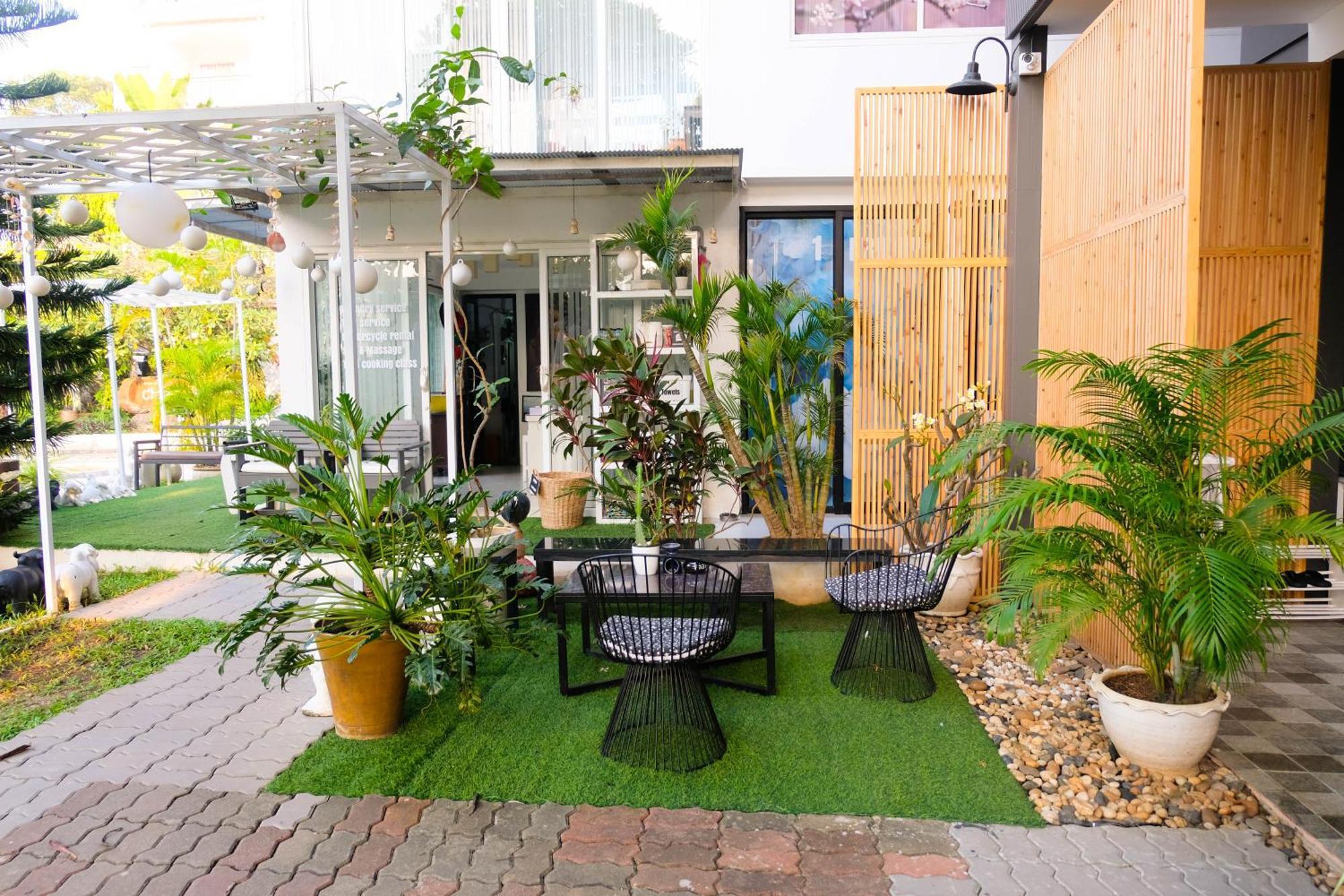 Baan Poon Garden 호텔 차웽 외부 사진