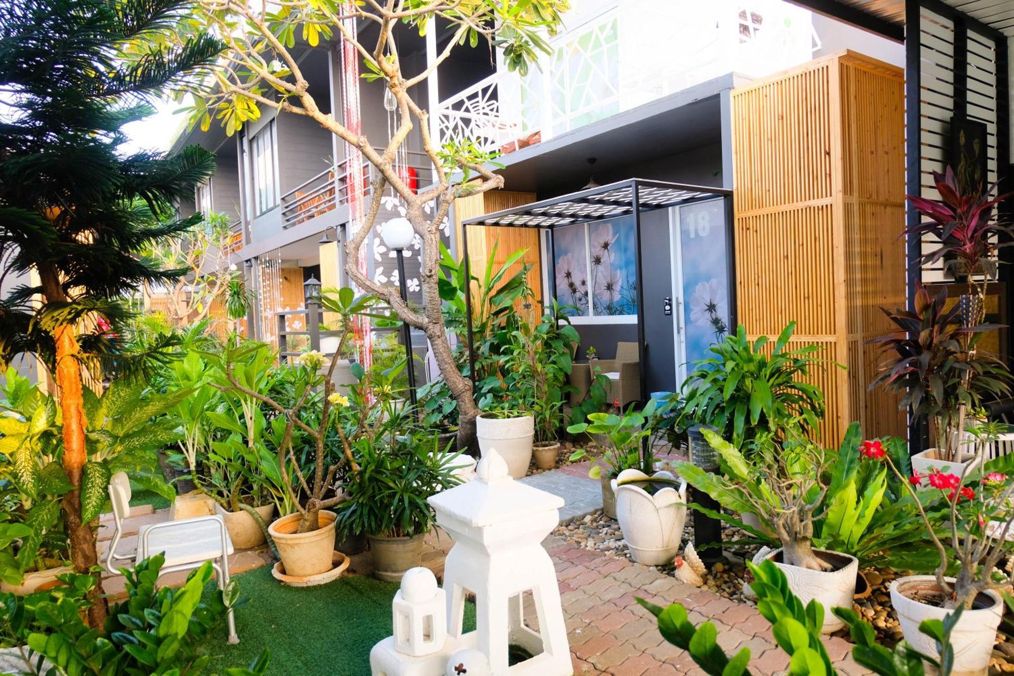 Baan Poon Garden 호텔 차웽 외부 사진